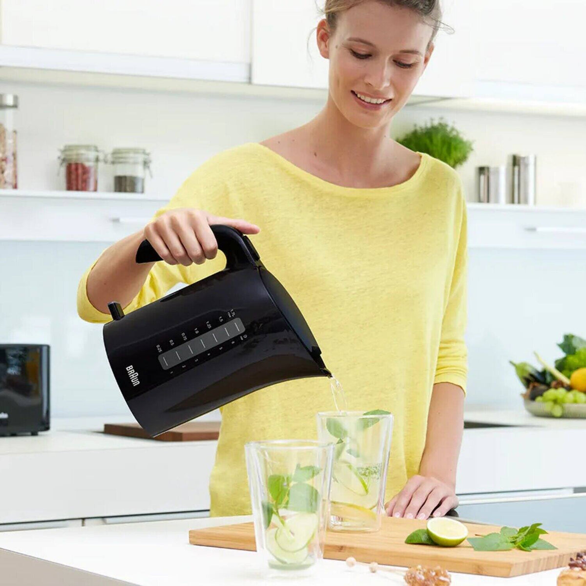 Bouilloire PurEase 1,7 L 2200 W noire – Braun