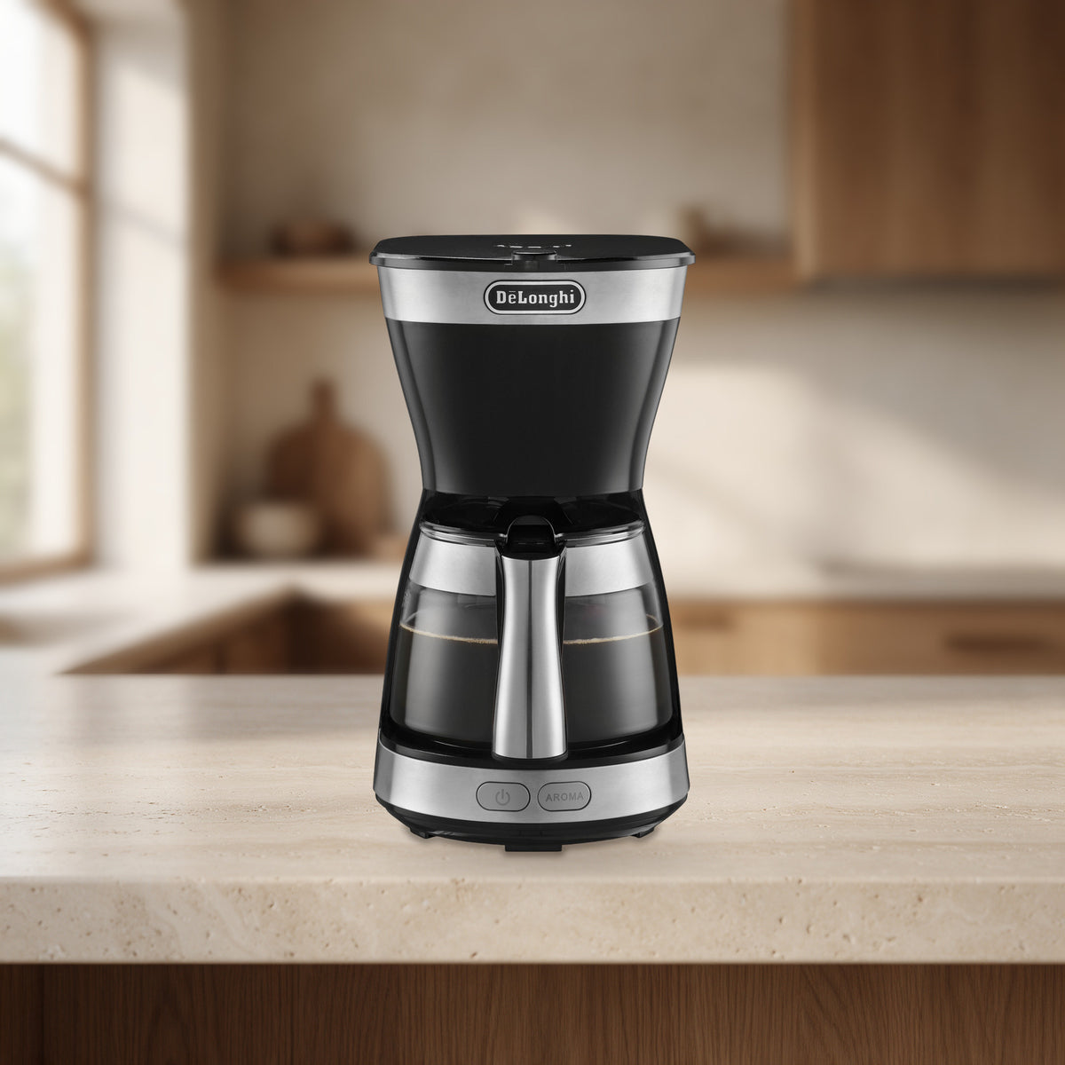Cafetière filtre Active Line 5 tasses – De'Longhi
